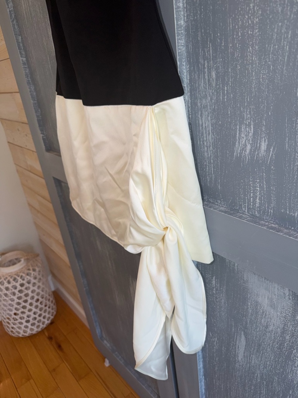 Zara Black & Ivory Asymmetrical Draped Mini Dress Size M NWT - Picture 6 of 7